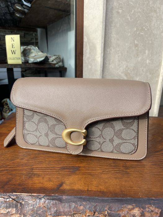 Coach дамски чанти различни цветове