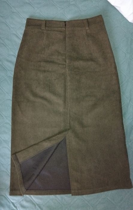 Продам юбки карандаш 2 шт