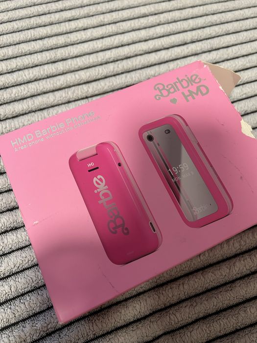 Telefon HMD Barbie Phone, 128MB, 64MB RAM, 4G, Dual SIM, Pink