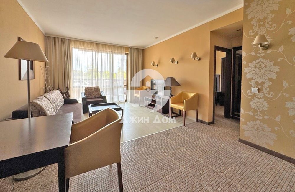 Продава се Двустаен апартамент в к.к. Слънчев бряг - 69 кв.м за 1283 €/кв.м - Снимка #4