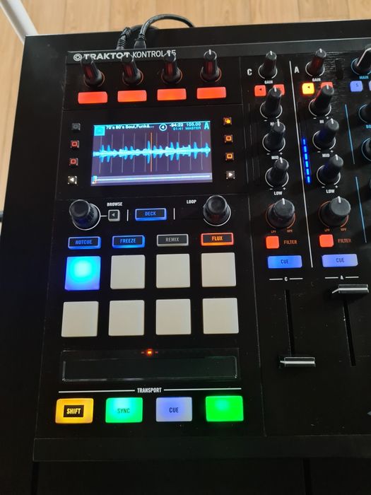Traktor Kontrol S5