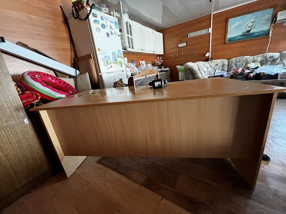 Офисный стол 160х75см