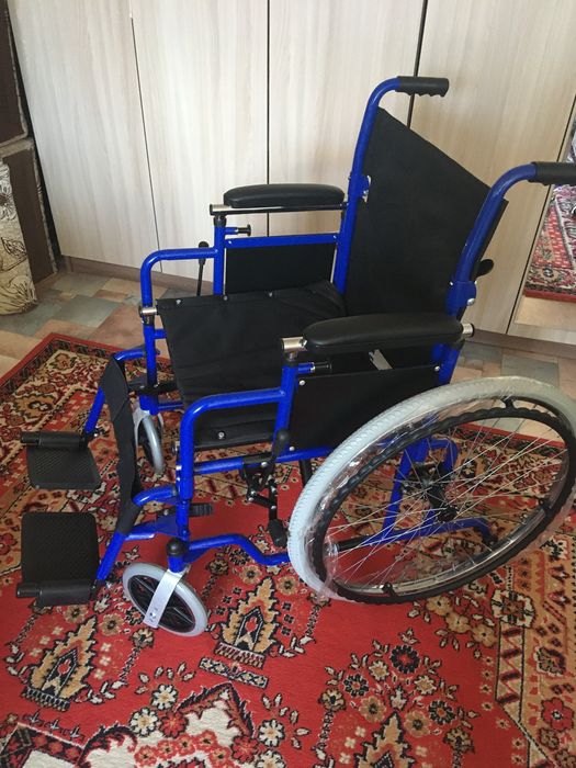 Инвалидная прогулочная коляска