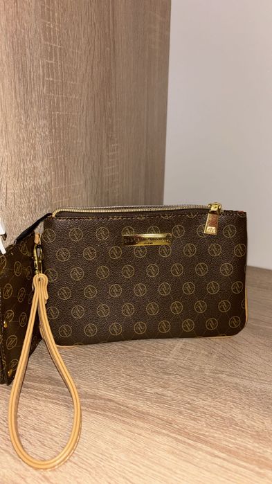 Geantă Adrienne Vittadini