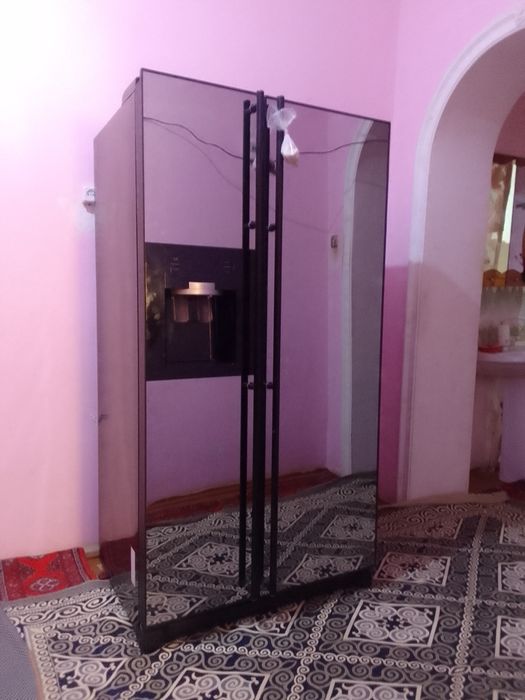 Срочна продам самсунг холодиль