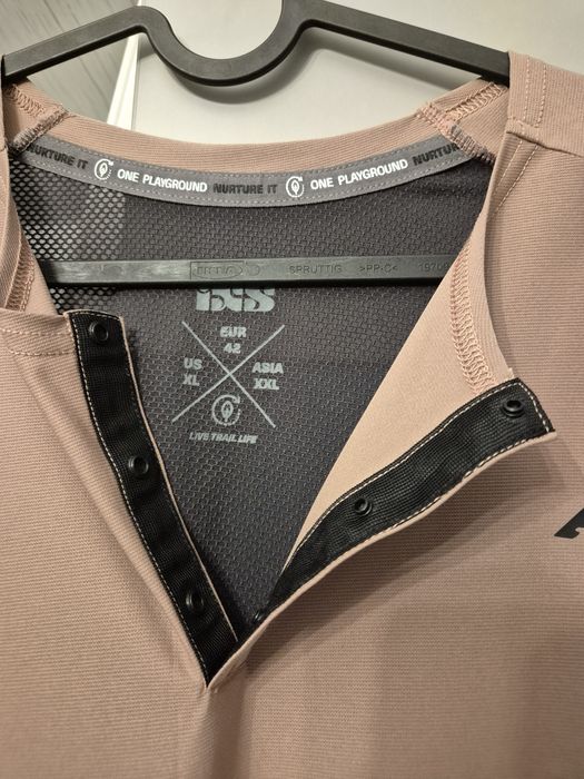 Bluza dama excursii montane IXS noua fără eticheta  masura 42