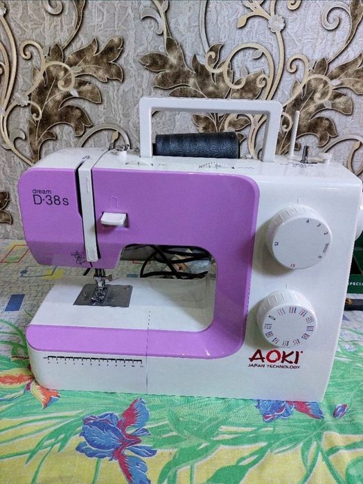 Tikuv mashina sotiladi