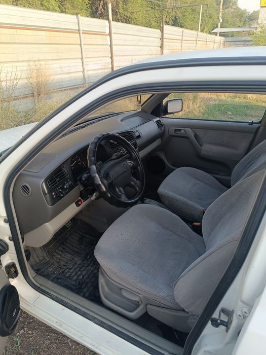 Машина авто акп двух литровый