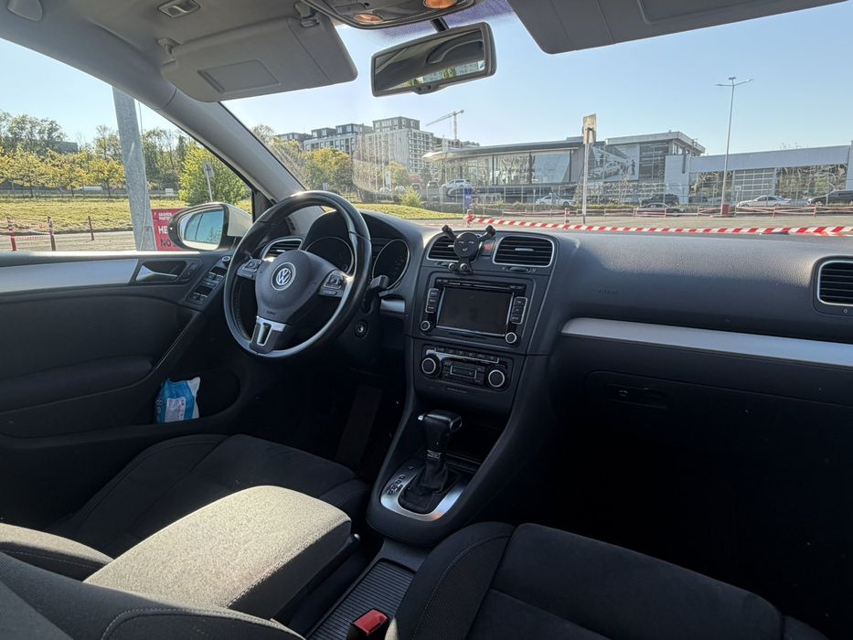VW Golf VI 2.0 TDi АВТОМАТ