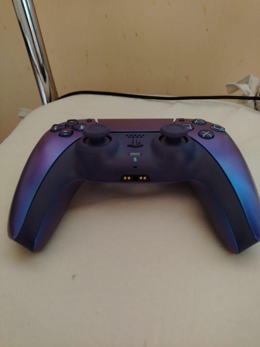 Джойстици за PS5