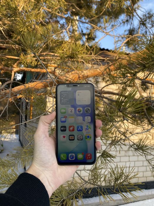 Продам срочно iPhone 11 Pro Max 256gb