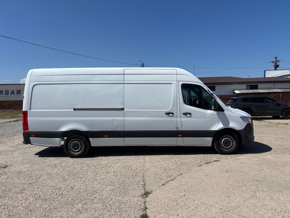 Mercedes-Benz Sprinter 316 CDI L3H2, 163 CP, MBUX, cameră marșarier