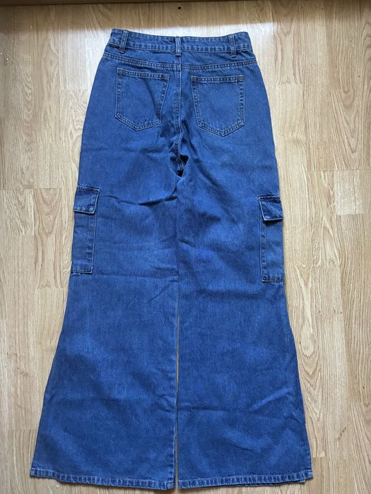 Blugi Zara, Stradivarius