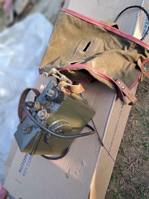 2 statii radio  militare rusesti  de colectie anii 50