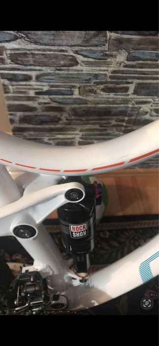 Vând bicicleta Ghoste