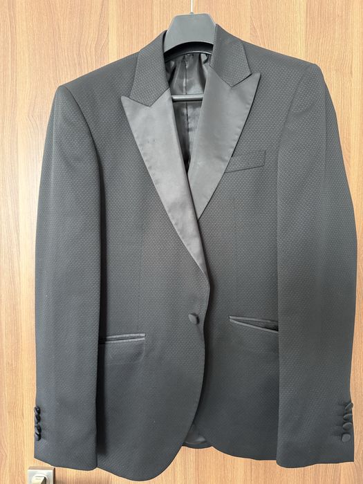 Costum elegant ceremonie barbati Gioberti negru marime 50 purtat o data