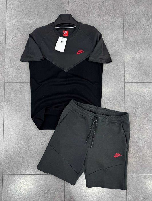 Промо комплект Nike Tech Fleece T-shirt & Short