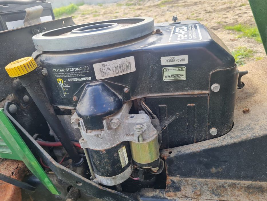 Motor Kawasaki FB460v 12.5 cai pentru tractoras gazon
Nu trimit in tar