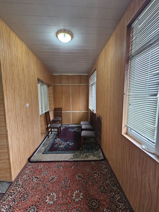 Продается 4 комнатная на Сергели-8а