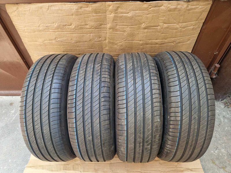 4 Michelin R16 215/60
летни гуми 
DOT1020