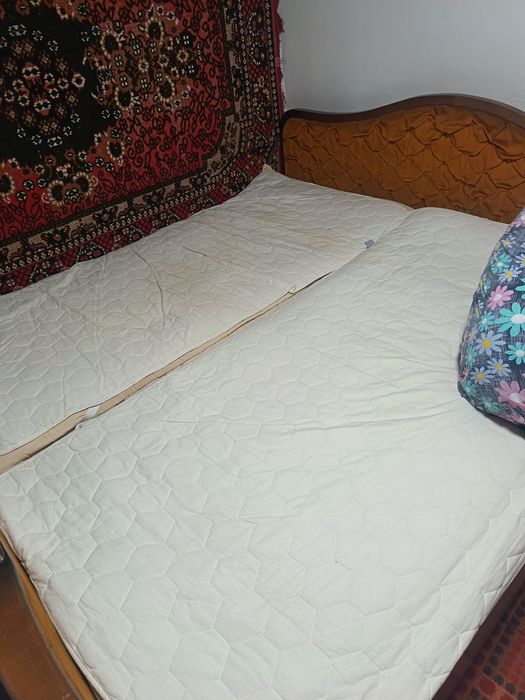 Кровать двухспальная