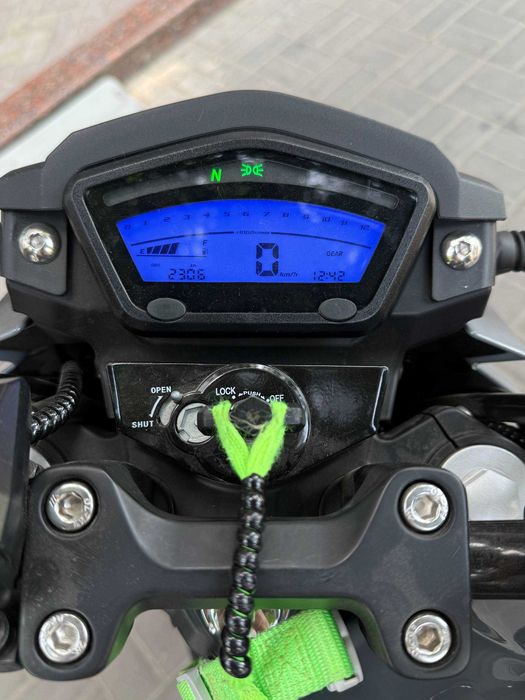 LIFAN SR 220 4Valve, пробег 2 400 км. Состояние - ОТЛИЧНО.
