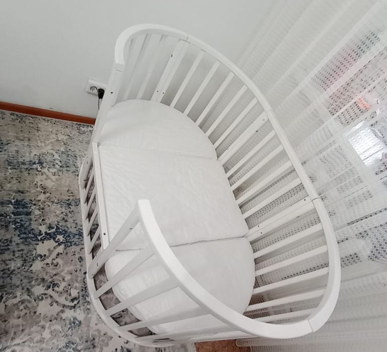 Продам детскую кровать 7в1