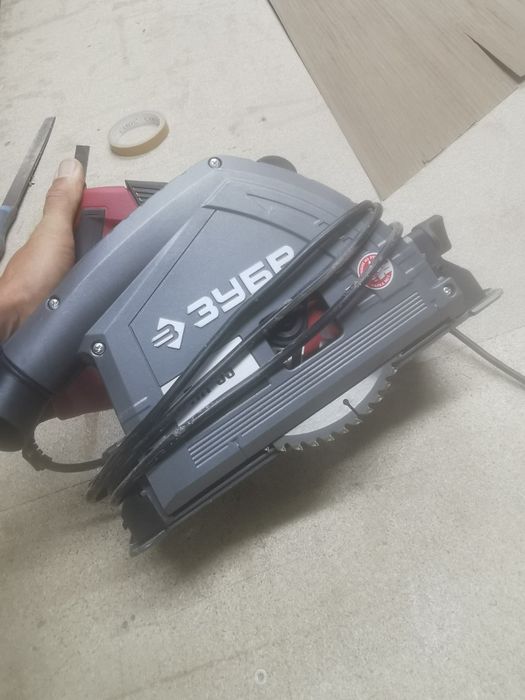 Пила погружная Зубр