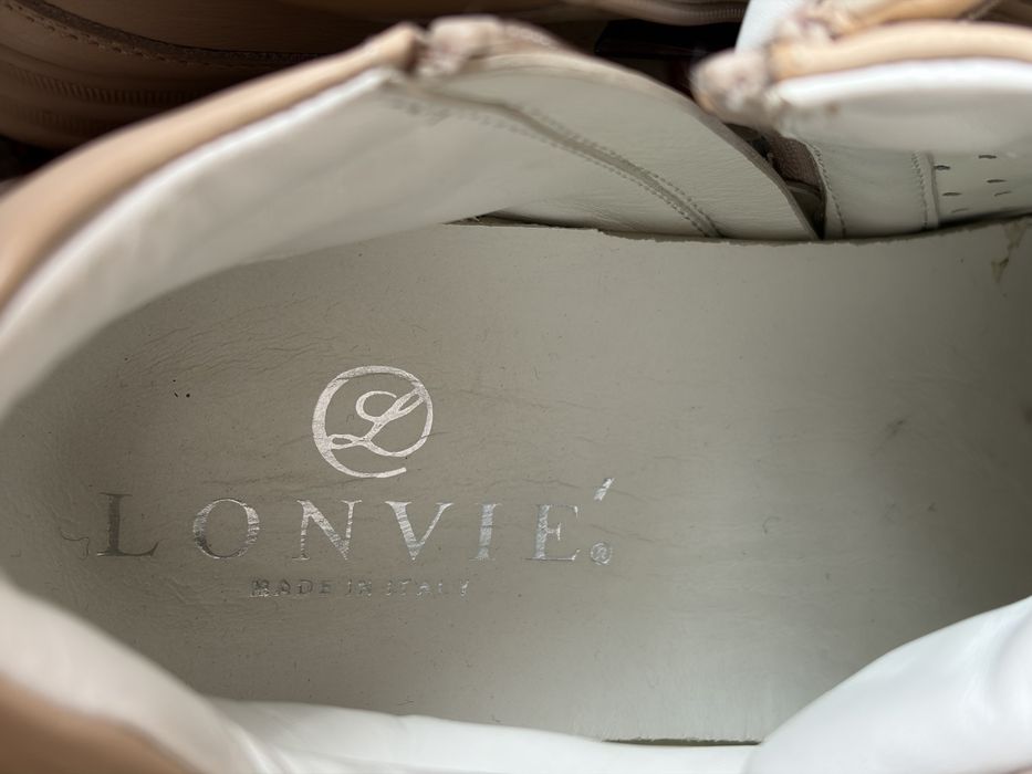 Продам слипоны Италия оригинал.