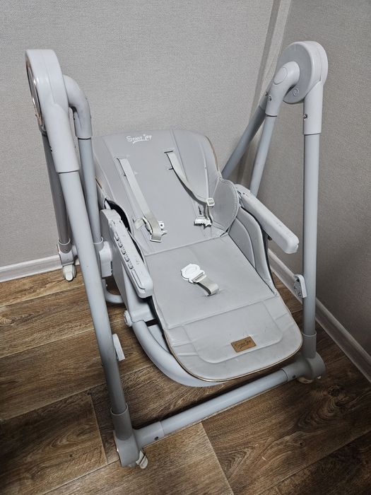 Продам детский стульчик 3 в 1