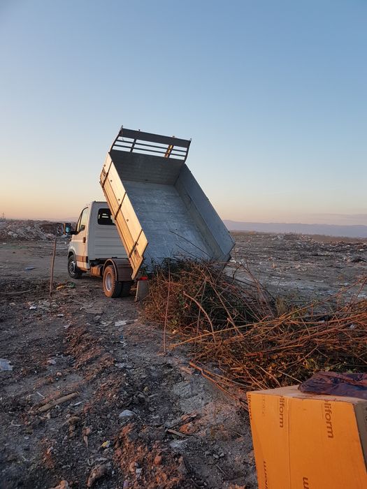 Извозване строителни отпадъци.Най -добри цени! 160лв на камион
