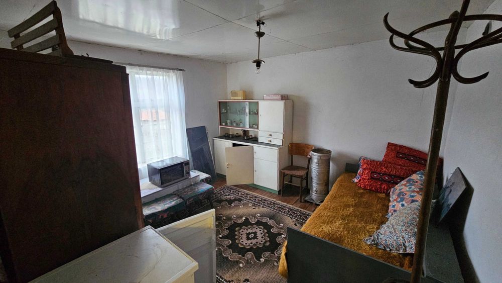 1823-Двуетажна тухлена на гредоред къща в гр. Сеново