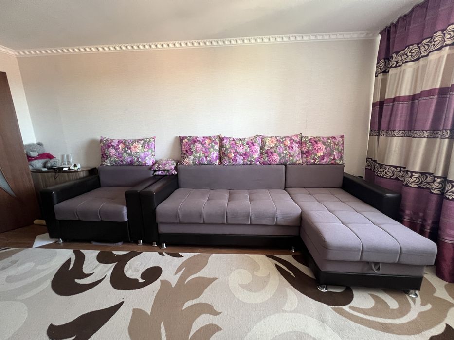 СРОЧНО Продам диван с креслом