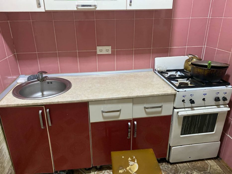Chilonzorda 1ta bolaga kvartiraga joy bor Shuhrat dokoni yonida