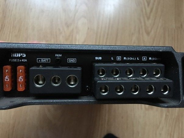 Продам усилитель hertz HDP 5