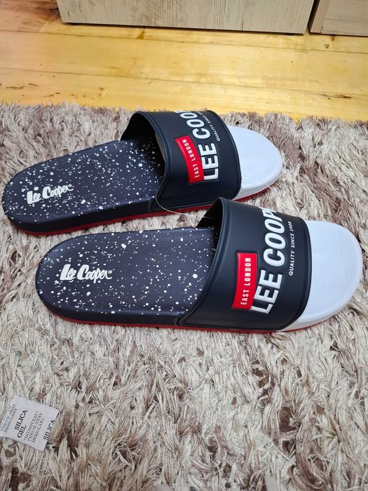 Чехли lee cooper