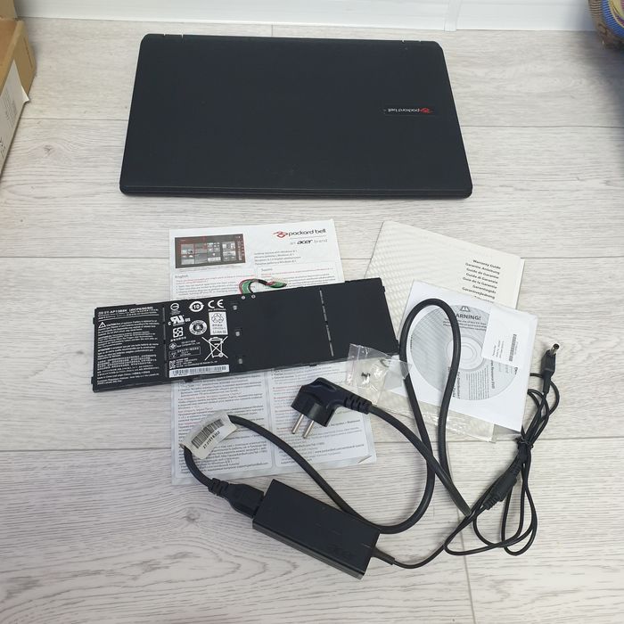 Продам ноутбук Packard bell