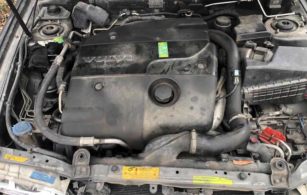 Volvo v40 1.9 d на части