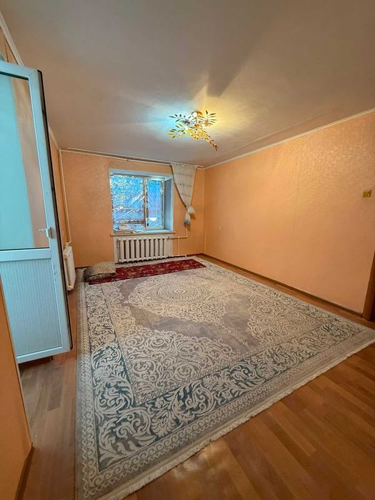 Продам 2к 12мкр кирпичный дом