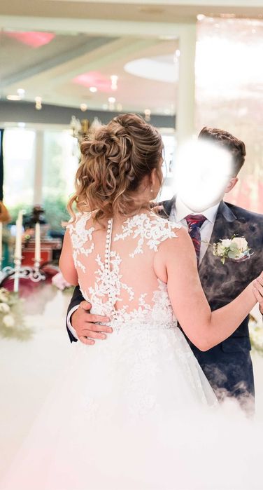 Vand rochie de mireasă nr 38 purtata o singura data