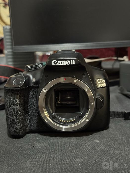 Canon 1300d body