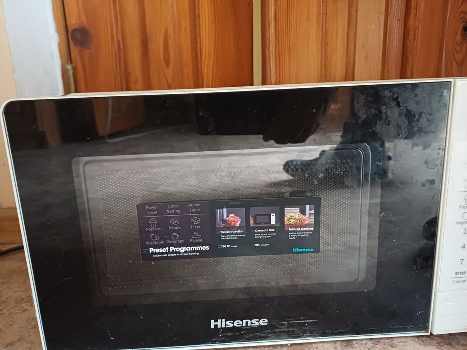 продается 2 микроволновки на запчасти