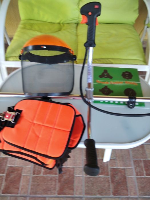 Моторна коса - храсторез - brush cutter bc520