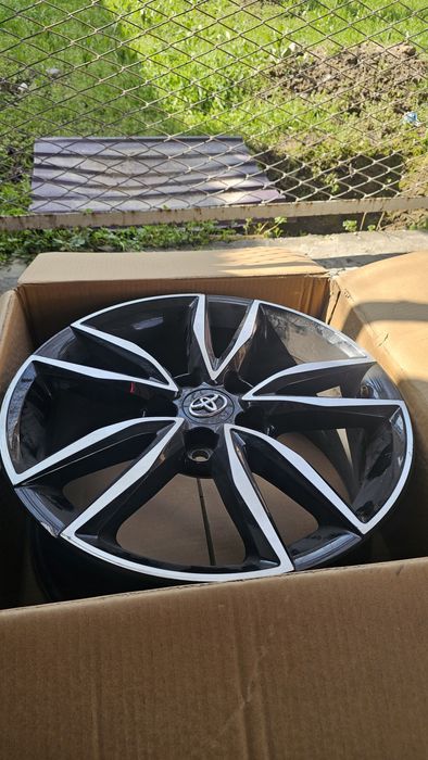 Камри диск R17 эксклюзив