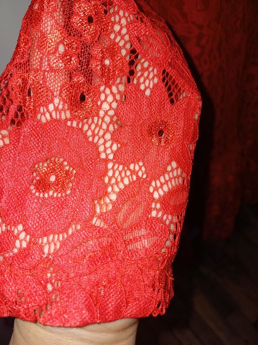 Продам новое платье