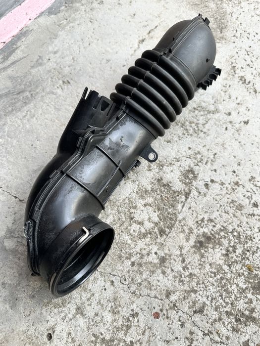 Tubulatura aer turbo bmw f10