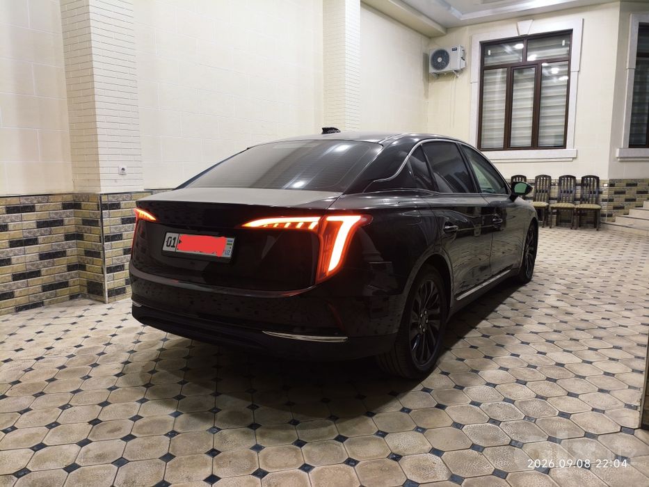 Hongqi eqm5 500 plus