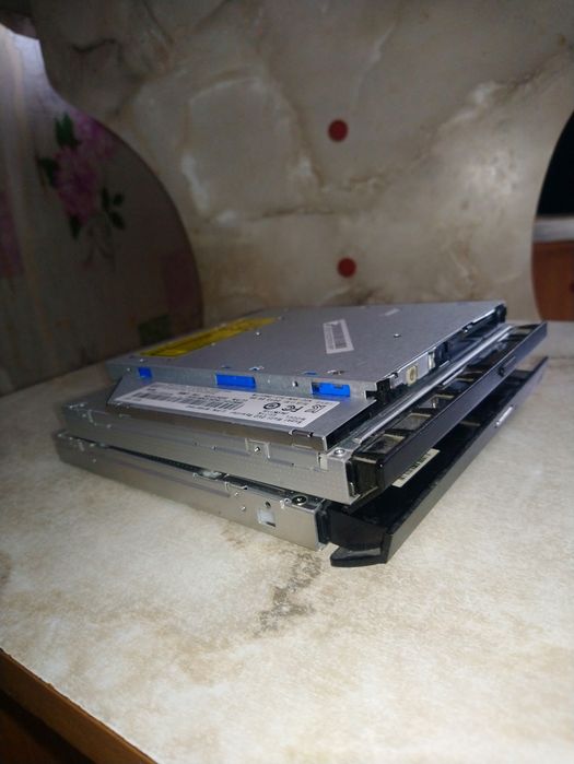 Продам дисковод для ноутбука