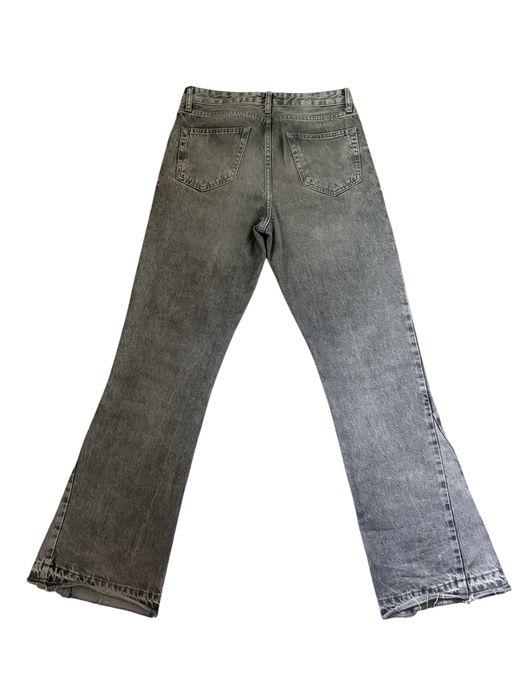 blugi flared zara