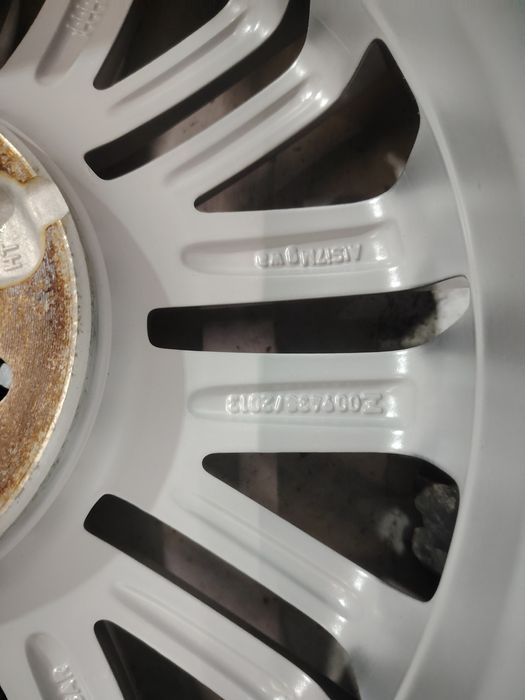 Jante originale vw up 4x100 r r15